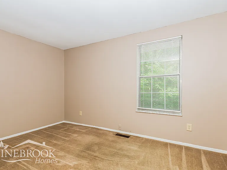 8048 Mount Everest St — Photo 10