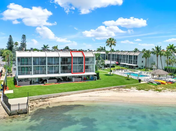 1300 Seaway Dr #E 5, Fort Pierce, FL 34949