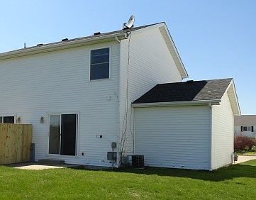 2nd image of 330 Barberry Ct