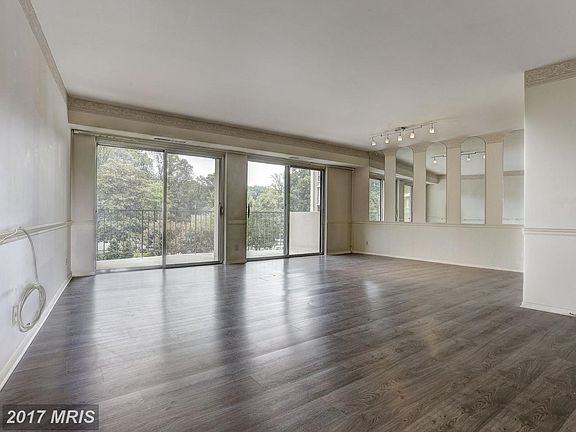 3rd image of 9039 Sligo Creek Pkwy APT 310