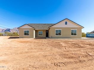 841 S Vaquero Rd, Apache Junction, AZ 85119