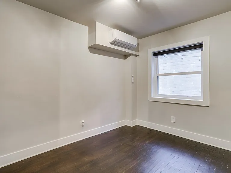 82 Q St SW #1 — Photo 12