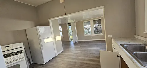 120 Chicago Blvd Photo 1