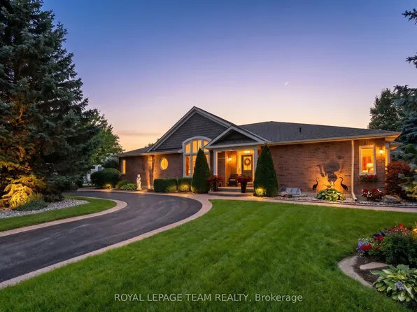 791 Hot Springs Way, Ottawa, ON K1V 1S5