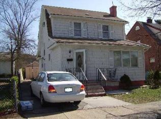 11 Taylor Pl, Hempstead, NY 11550