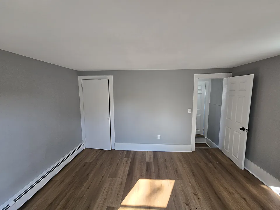 145 Hammond St