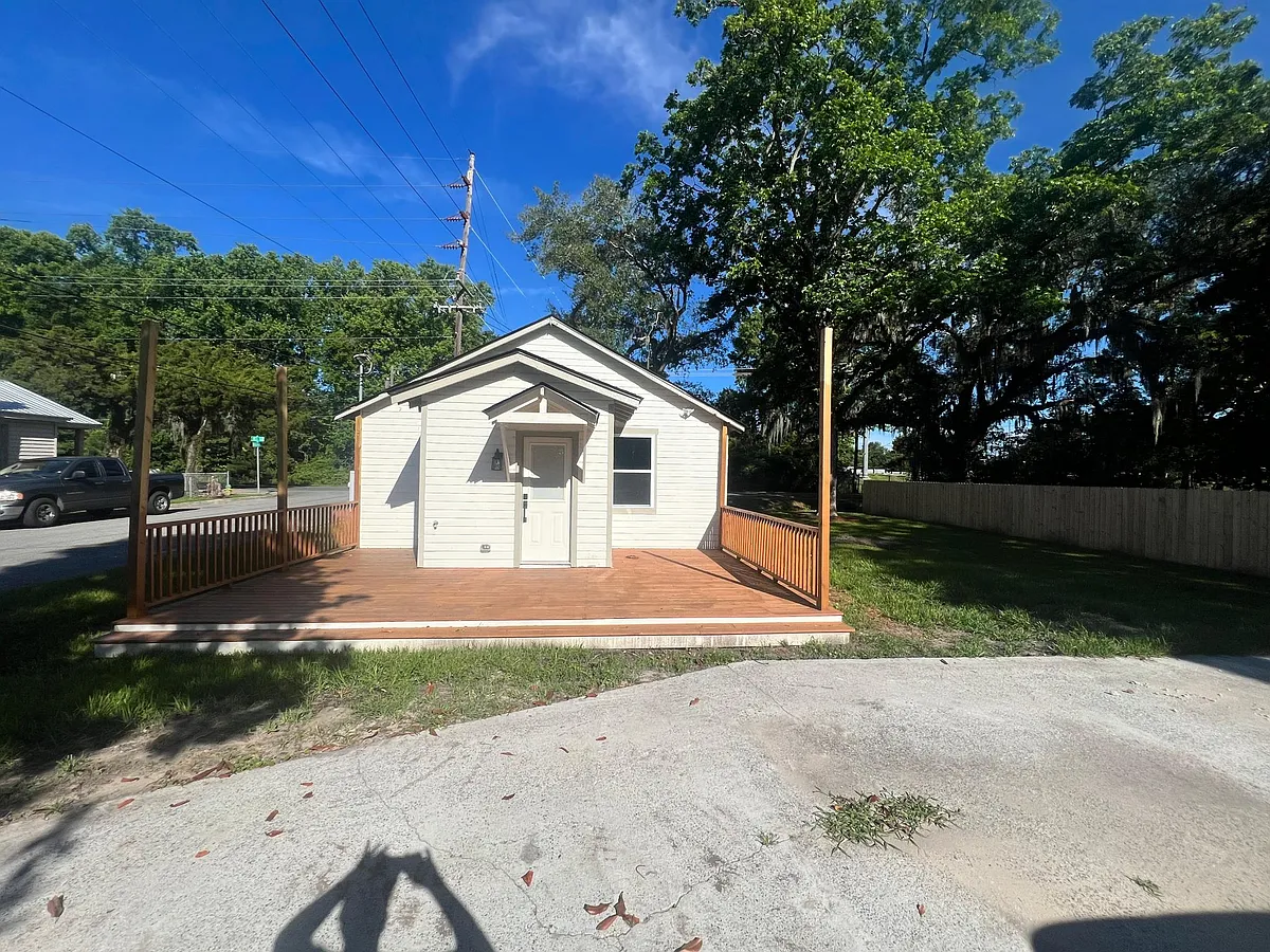 Building Photo - 4020 Acl Blvd