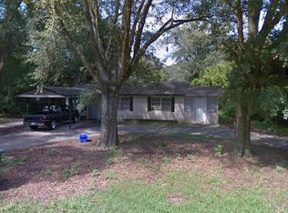 1121 E Hubbard Ave, Deland, FL 32724