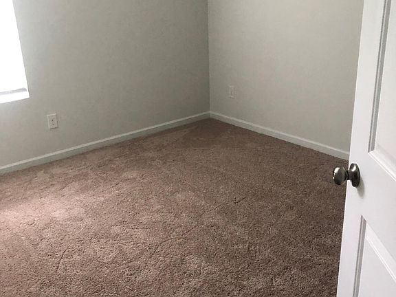 3rd image of 645 Legacy Park Ct