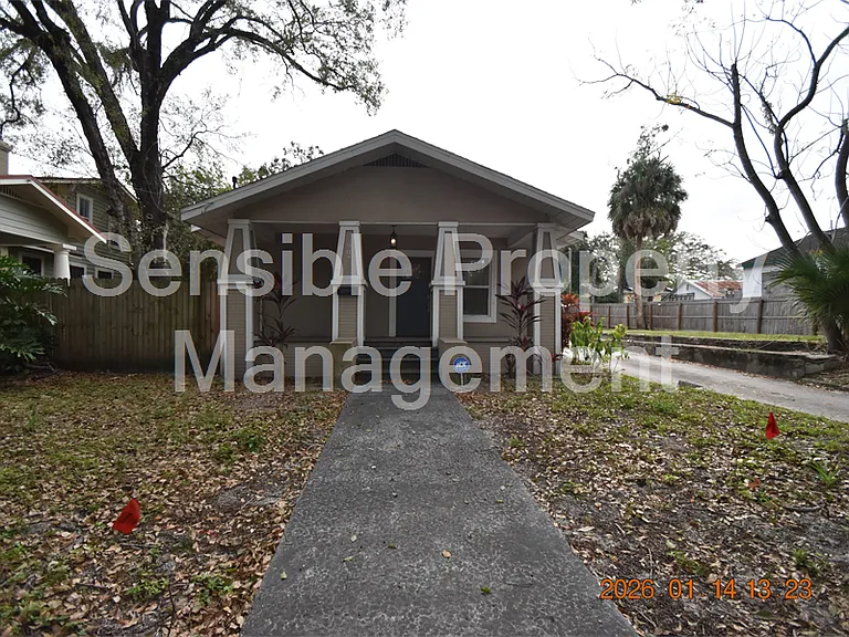 907 E Patterson St — Photo 1