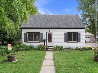 321 Palmer St, Waukesha, WI 53188