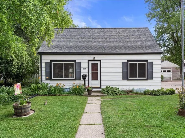 321 Palmer STREET, Waukesha, WI 53188