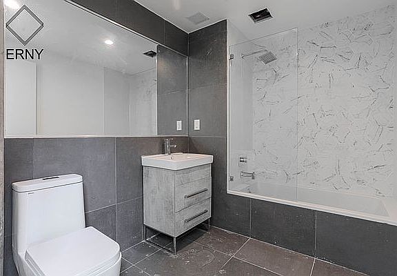 5th image of 676 New York Ave #6D