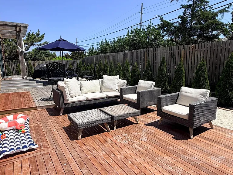 1043 Barnegat Ln — Photo 47