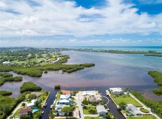 9291 Pine Cove Dr, Englewood, FL 34224