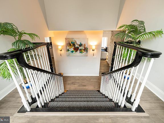 3rd image of 2113 Barren Hill Rd