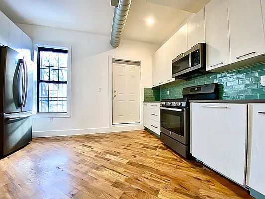 5th image of 864 Herkimer St #2