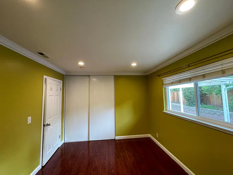4139 Linwood Dr — Photo 20