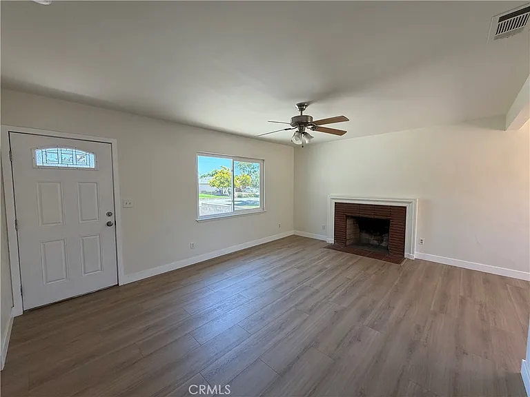 8232 Malven Ave — Photo 7