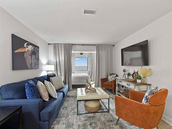 4th image of 7453 Sunset Harbor Dr #204