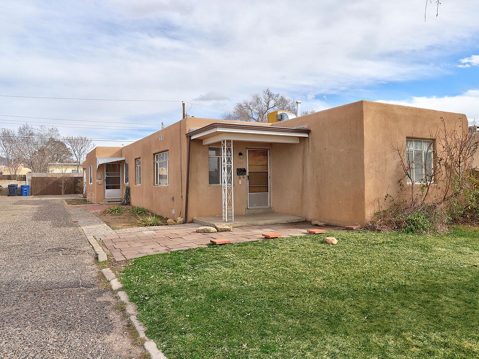 1st image of 524 Cagua Dr NE