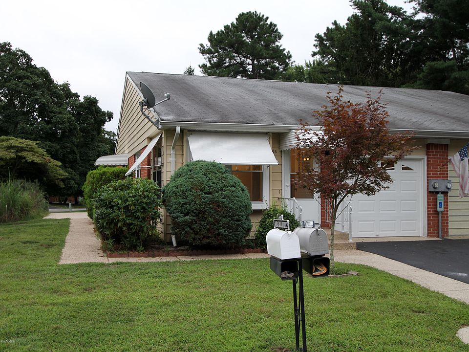 1st image of 6 Mohican Lane #A