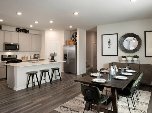 The Reynolds (890) Plan, Turner's Crossing - Reserve Collection