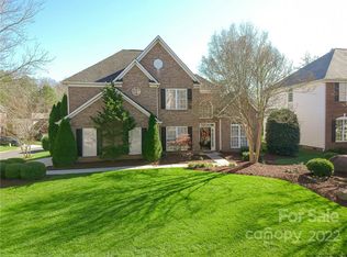 15826 Lavenham Rd, Huntersville, NC 28078