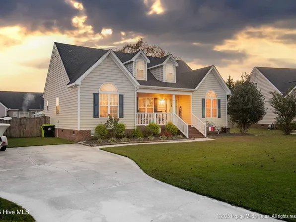 626 Edenbrook Drive, Winterville, NC 28590