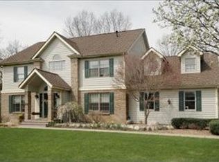 7838 Doubletree Ct, Kalamazoo, MI 49009