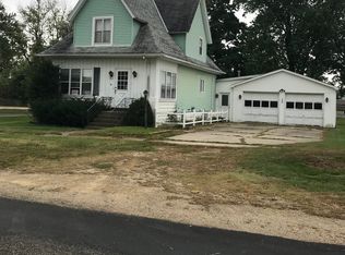 211 W Chestnut St, Sublette, IL 61318