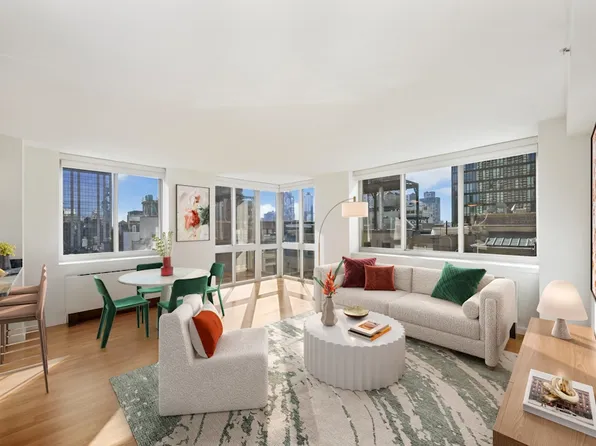 66 West 38th Street 17E image 1 of 13