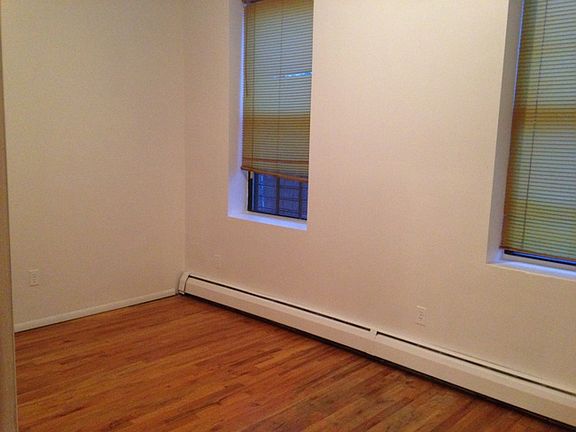 5th image of 818 Marcy Ave APT 2B