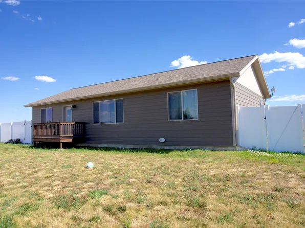 2480 Long Bow Dr, East Helena, MT 59635