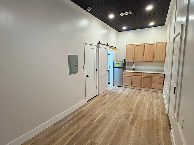 3244 Cloverwood Dr #2 — Photo 1