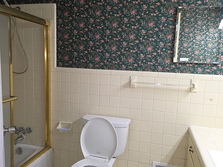 3322 Hart St — Photo 9