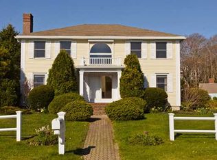 7 Salt Spray Ln, Cape Elizabeth, ME 04107