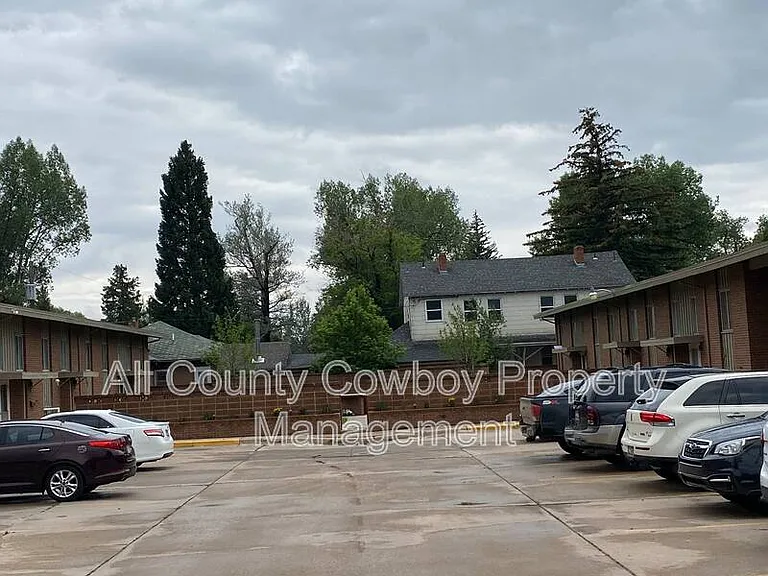 1000 E Garfield St #13 — Photo 18