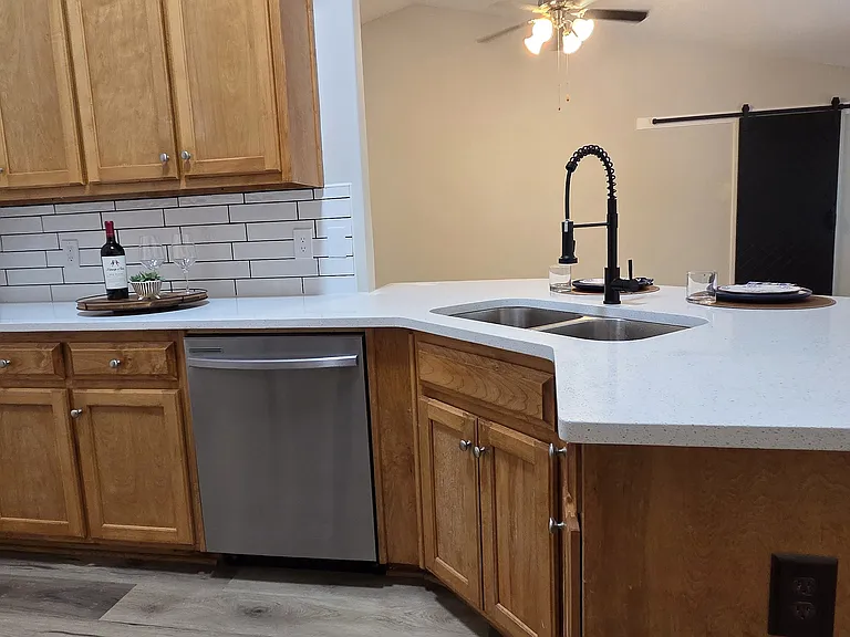 171 Laurel Oaks Ln — Photo 19