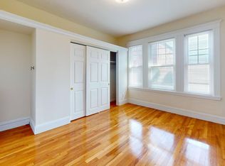 202 Baker St APT 1, West Roxbury, MA 02132