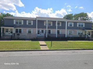 5029 Trent Rd, Harrisburg, PA 17109