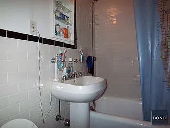 Rented by Bond New York