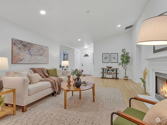 5th image of 931 Alderwood Lane