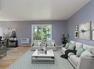 1230 E Dayton St APT 1, Madison, WI 53703