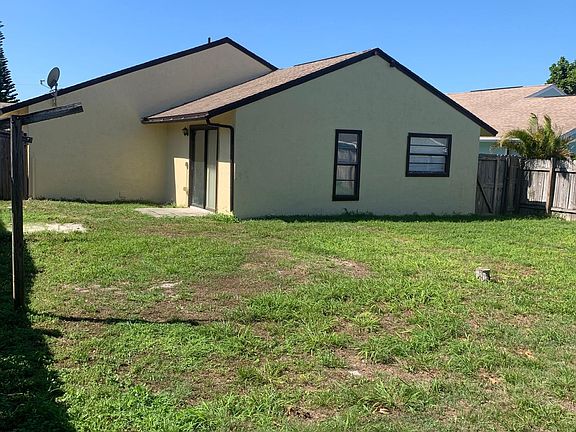 2nd image of 5951 SE Wilsie Dr