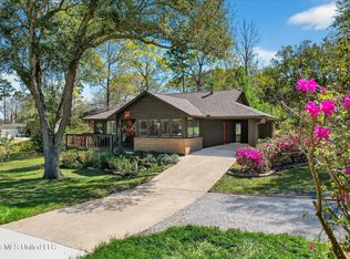 9936 Ana Hulu St, Diamondhead, MS 39525
