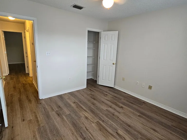 396 Brown Pl — Photo 19