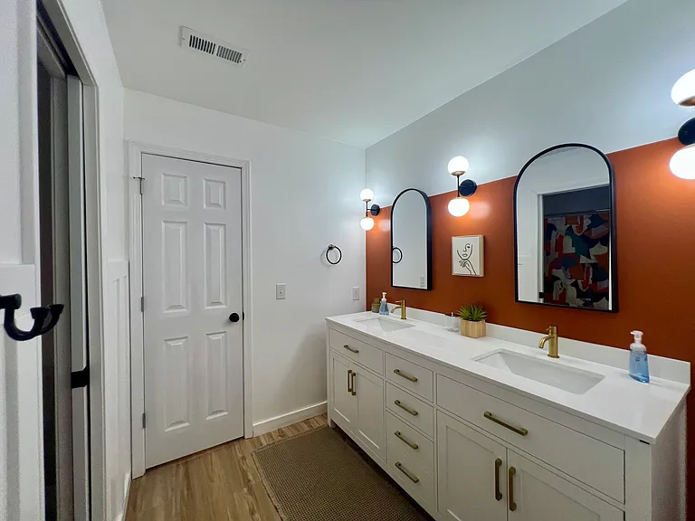 30 Shakespeare Dr — Photo 6