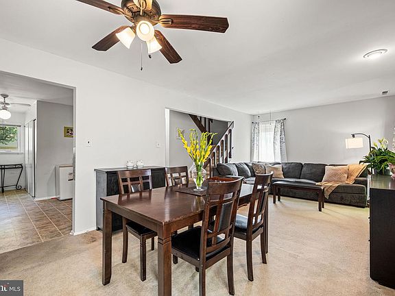2nd image of 55 Viburnum Ln