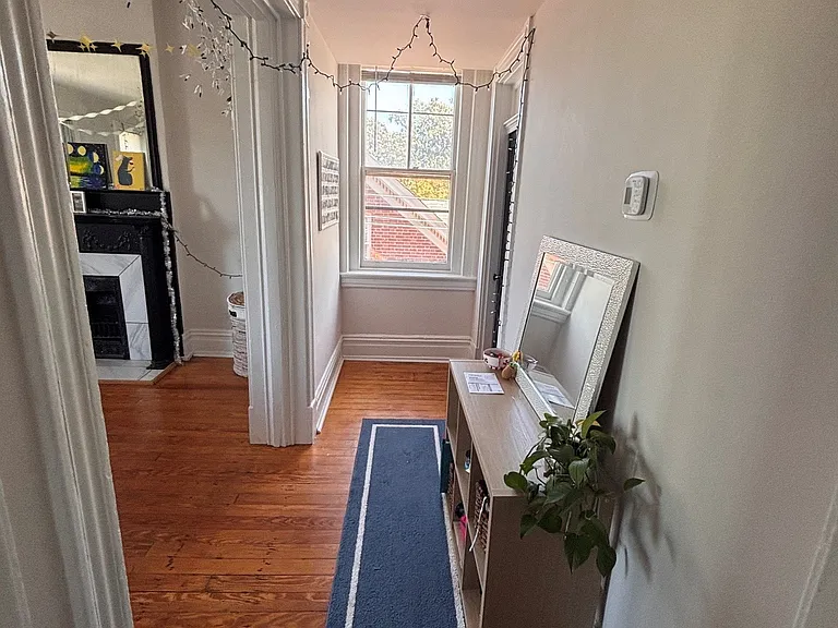 411 N Allen Ave #3 — Photo 5